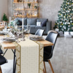 Table,Setting,With,Holiday,Decorations.,Preparation,For,Christmas,Dinner